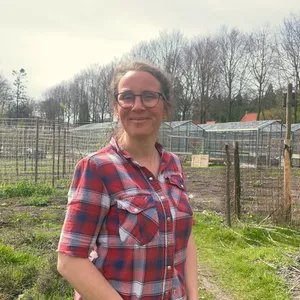 Esther Kuiler op de Ommuurde Tuin